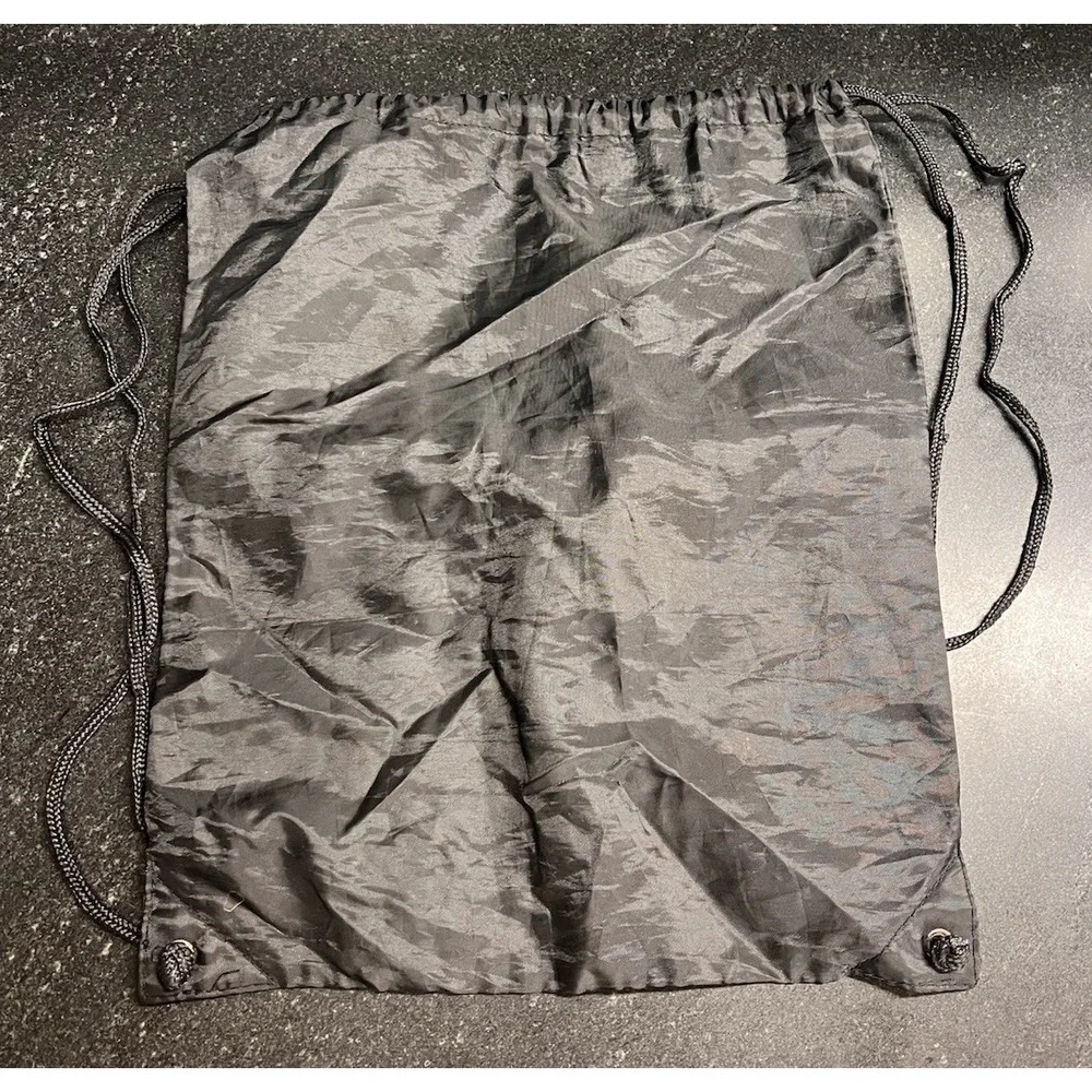 N/A drawstring bag